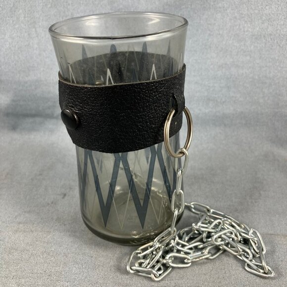 1970s Swinger Hands free Drinking Party Glass with Neck chain Gag Gift - Picture 4 of 4